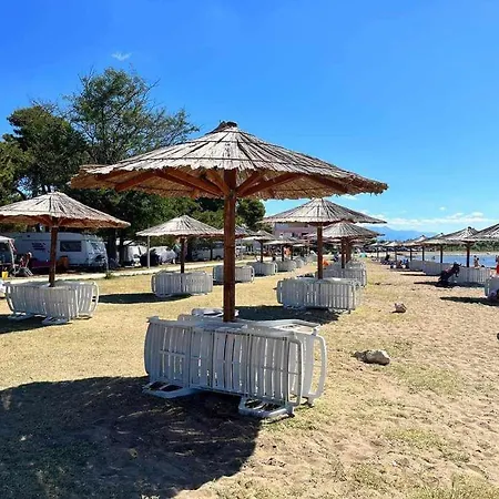 Dalmatia Camp 84 Mobil House *